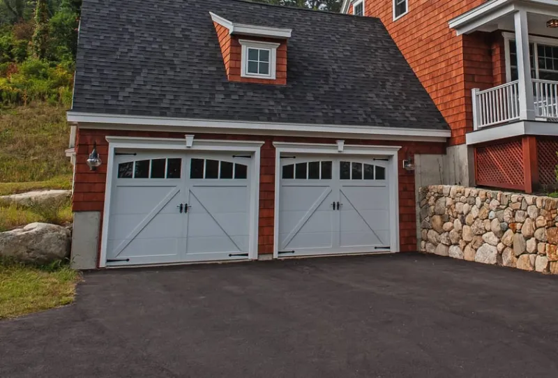 CHI 5600 Overlay Carriage House Door