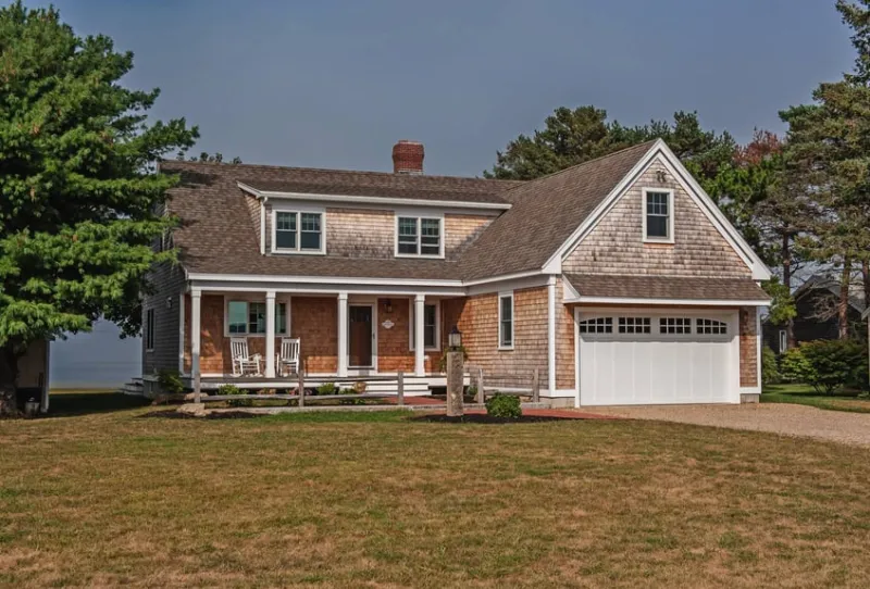 CHI 5800 Fiberglass Overlay Carriage Door